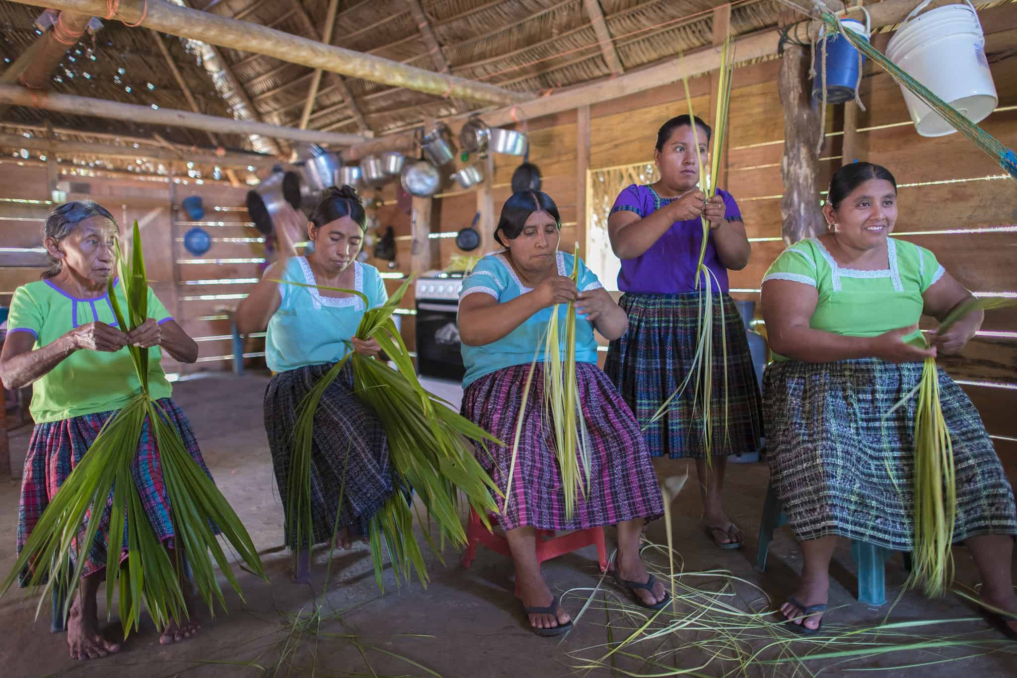 untame belize tours and transfers maya women weaving